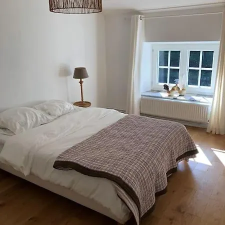 Maison En Pierre, Chaleureuse, Avec Etang 別荘 Havelange