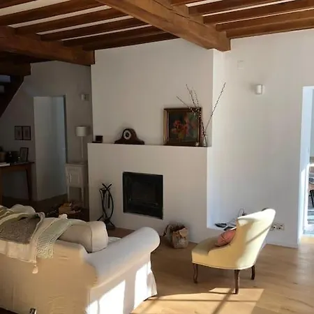 Maison En Pierre, Chaleureuse, Avec étang * Havelange